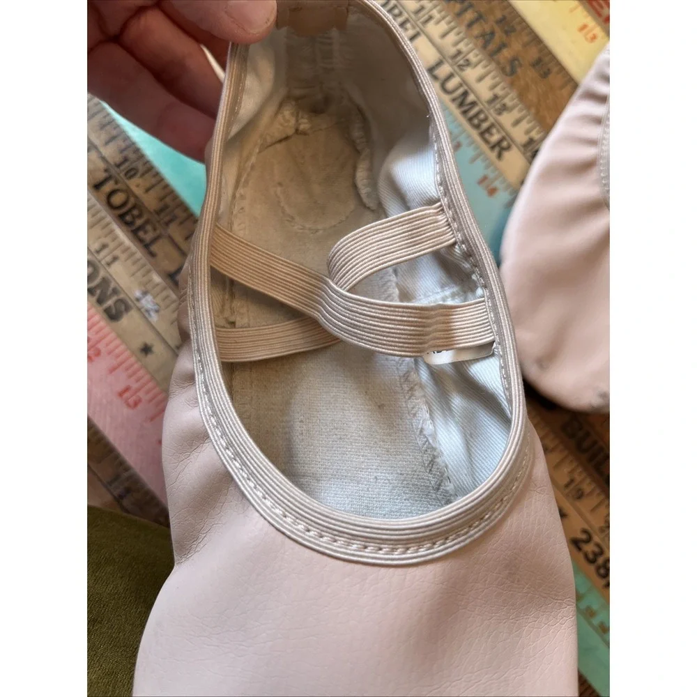 Unbranded Girls Pink Split-Sole Ballet Shoe Kids 5.5 M Womens 7.5 Some Wear